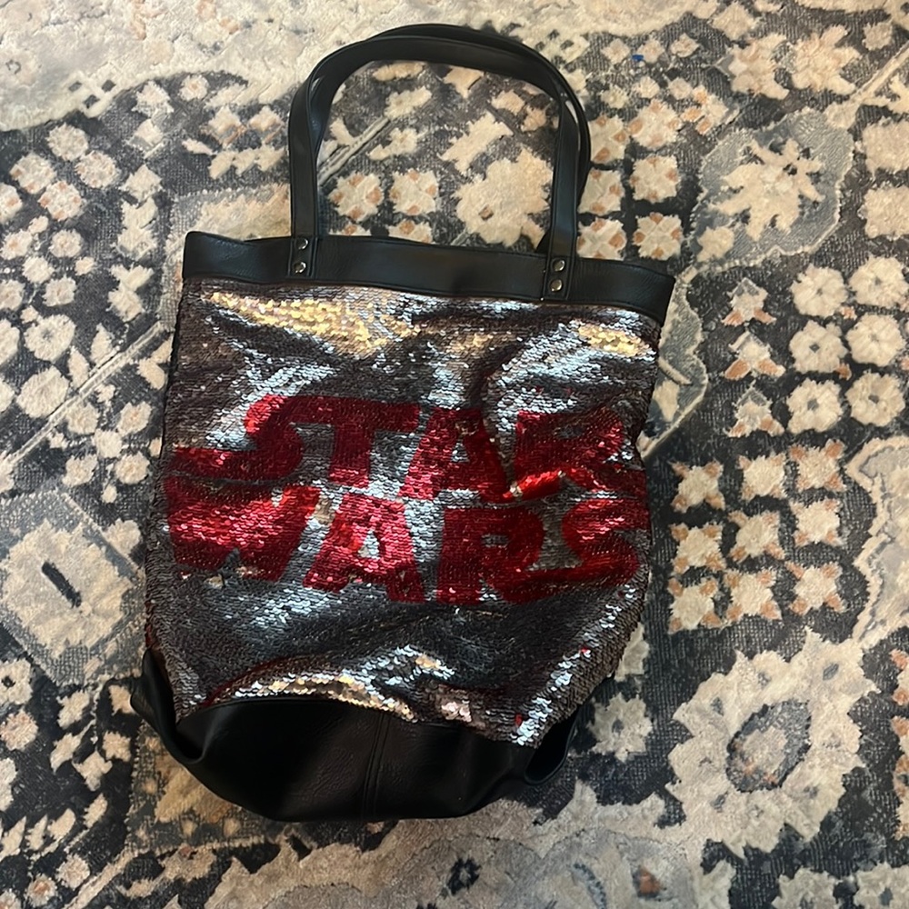 💥PRICE DROP💥Disney Star Wars purse flip sequins